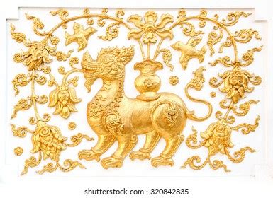 The Golden Lion Stucco Relief: A Symphony of Power and Divine Grace!